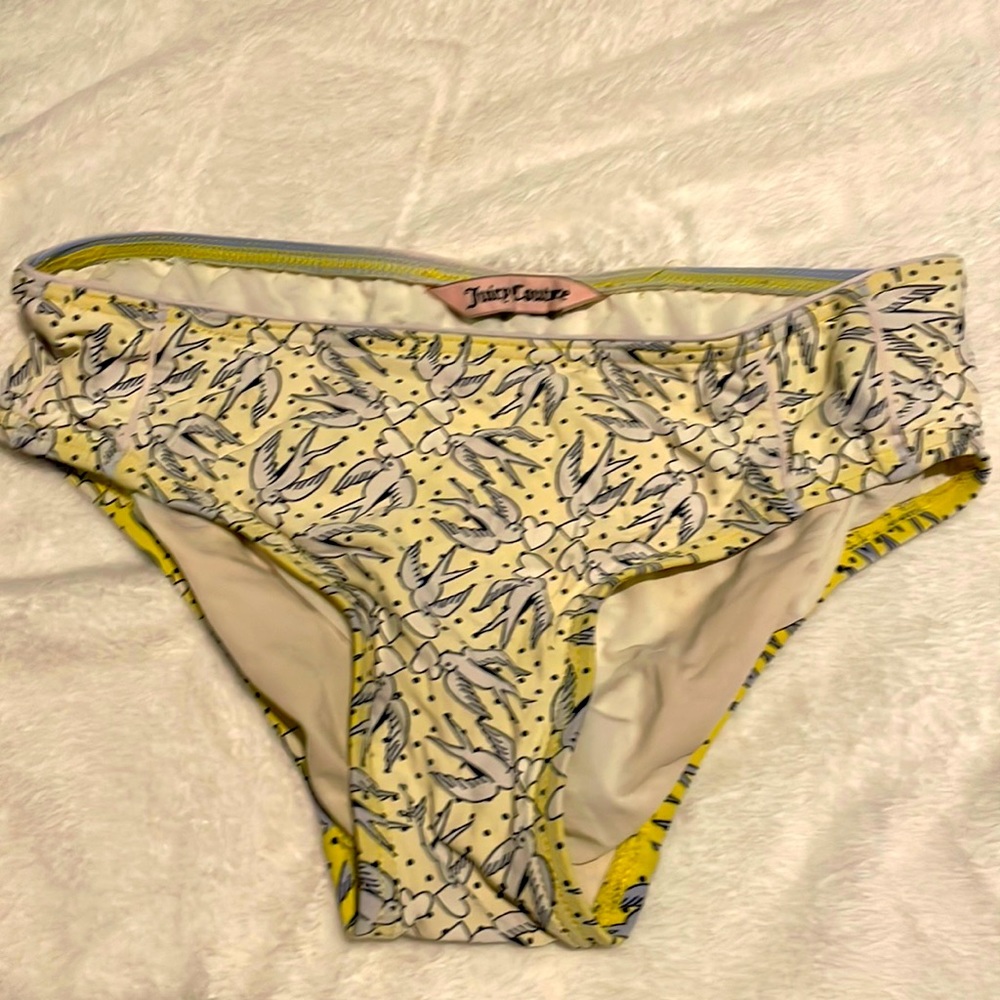 A bikini bottom